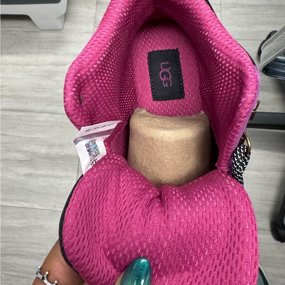 UGG boots - Picture 7 of 7